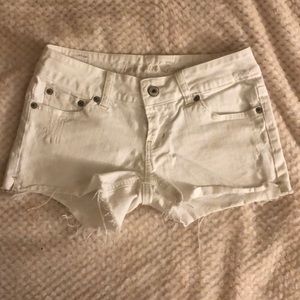 White American eagle shorts